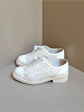 Authentic CHANEL Cream and White Tweed Lace-Up Oxfords